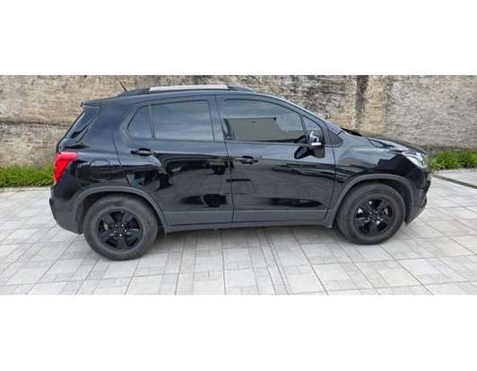 CHEVROLET-TRACKER-2019