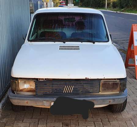 FIAT-147-1988