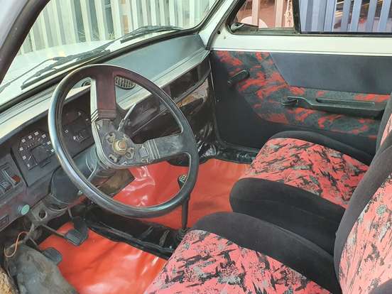 FIAT-147-1.3 PICK-UP CITY CS 8V ÁLCOOL 2P MANUAL FIAT-147-1988
