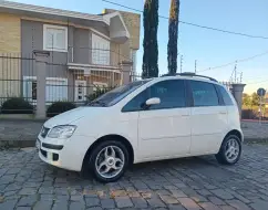 FIAT IDEA 1.4 MPI FIRE ELX 8V FLEX 4P MANUAL FIAT IDEA 1.4 MPI FIRE ELX 8V FLEX 4P MANUAL