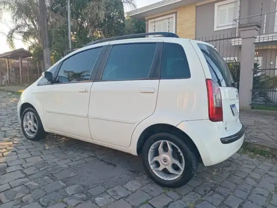 FIAT-IDEA-2009