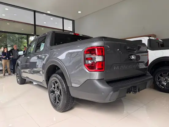 FORD-MAVERICK-2025