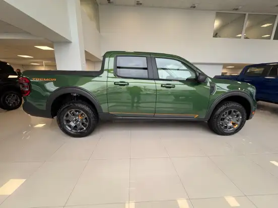 FORD-MAVERICK-2.0 ECOBOOST GASOLINA TREMOR AUTOMÁTICO FORD-MAVERICK-2025