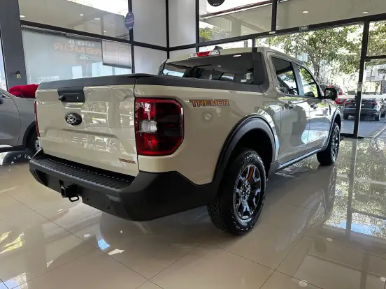 FORD-MAVERICK-2025