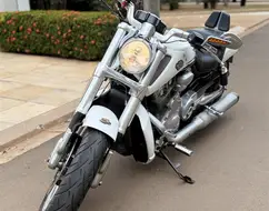 HARLEY-DAVIDSON V-ROD MUSCLE HARLEY-DAVIDSON V-ROD MUSCLE