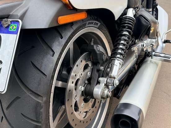 HARLEY-DAVIDSON-V-ROD MUSCLE HARLEY-DAVIDSON-V-ROD MUSCLE-2013