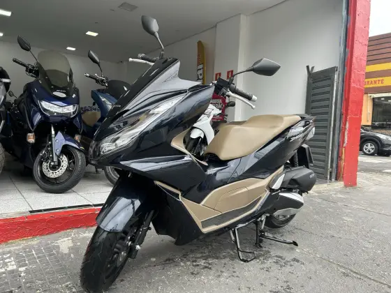 HONDA PCX 160 DLX HONDA PCX 160 DLX