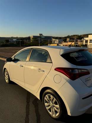 HYUNDAI-HB20-2017