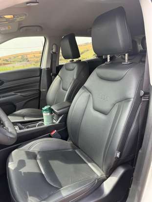 JEEP-COMPASS-2023