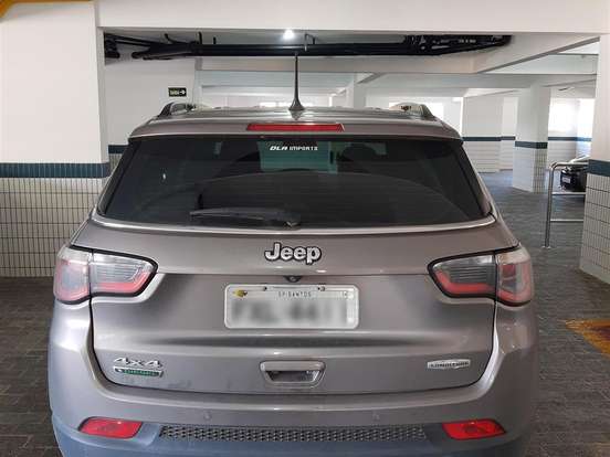 JEEP-COMPASS-2.0 16V DIESEL LONGITUDE 4X4 AUTOMÁTICO JEEP-COMPASS-2017