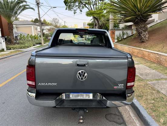 VOLKSWAGEN-AMAROK-2023