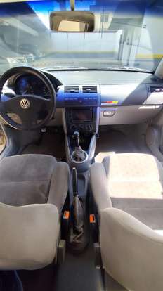 VOLKSWAGEN-PARATI-1.6 MI 8V GASOLINA 4P MANUAL G.III VOLKSWAGEN-PARATI-1999