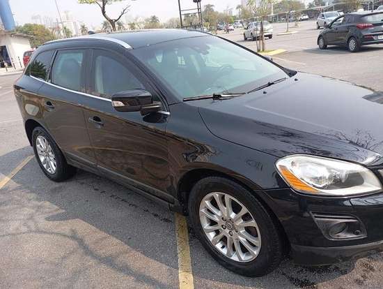 VOLVO-XC60-2009