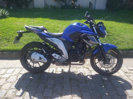 YAMAHA FZ25 FAZER ABS 