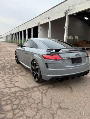 AUDI-TT RS-2021