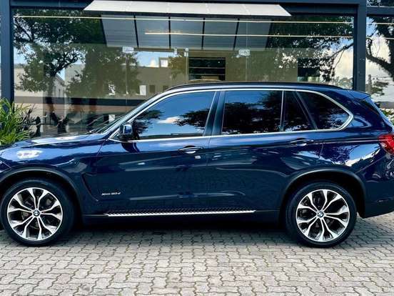 BMW-X5-3.0 4X4 30D I6 TURBO DIESEL 4P AUTOMÁTICO BMW-X5-2017
