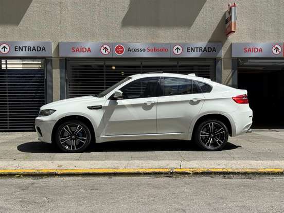 BMW-X6-2011