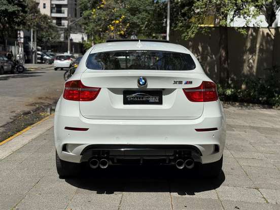 BMW-X6-4.4 M 4X4 COUPÉ V8 32V BI-TURBO GASOLINA 4P AUTOMÁTICO BMW-X6-2011