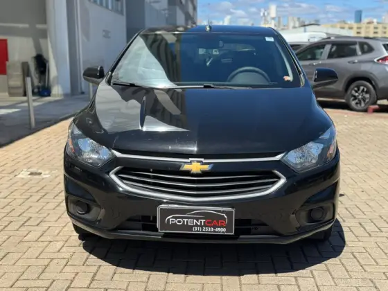 CHEVROLET ONIX 1.0 MPFI LT 8V FLEX 4P MANUAL
