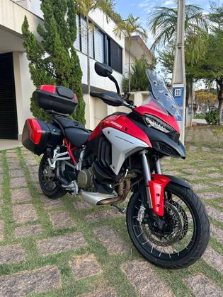 DUCATI MULTISTRADA 1200 V4 S 