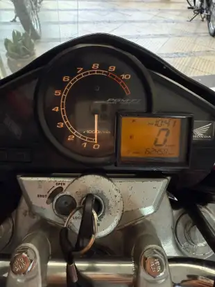 HONDA-CB 300R-2012