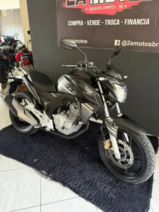 HONDA CB TWISTER 