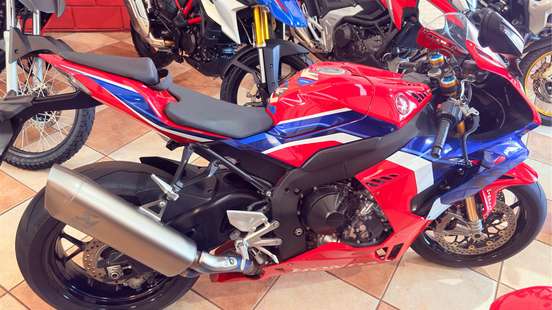 HONDA-CBR 1000RR-R FIREBLADE SP-2021
