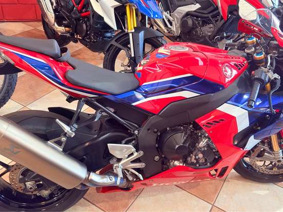 HONDA-CBR 1000RR-R FIREBLADE SP HONDA-CBR 1000RR-R FIREBLADE SP-2021