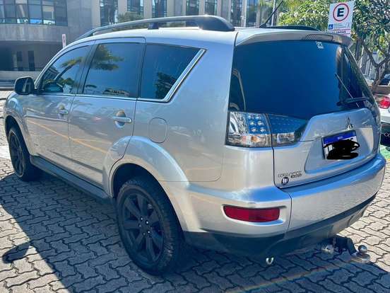 MITSUBISHI-OUTLANDER-3.0 GT 4X4 V6 24V GASOLINA 4P AUTOMÁTICO MITSUBISHI-OUTLANDER-2011