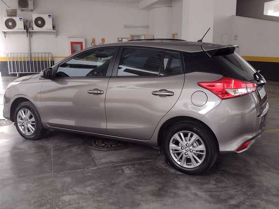 TOYOTA-YARIS-1.3 16V FLEX XL PLUS TECH MULTIDRIVE TOYOTA-YARIS-2019