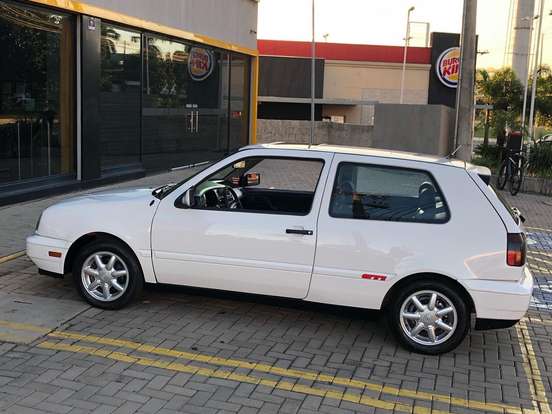 VOLKSWAGEN-GOLF-2.0 MI GTI 8V GASOLINA 2P MANUAL VOLKSWAGEN-GOLF-1995