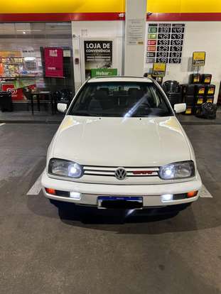 VOLKSWAGEN-GOLF-1995