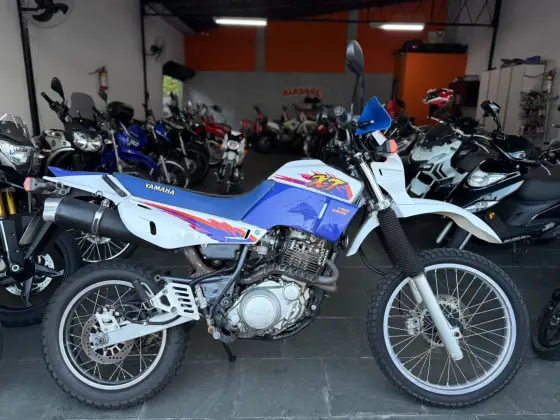 YAMAHA XT 600 E 