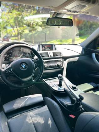 Imagem de BMW 320i 2.0 GT SPORT 16V TURBO GASOLINA 4P AUTOMÁTICO