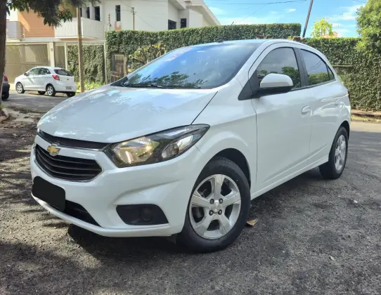 CHEVROLET ONIX 1.4 MPFI LT 8V FLEX 4P MANUAL CHEVROLET ONIX 1.4 MPFI LT 8V FLEX 4P MANUAL