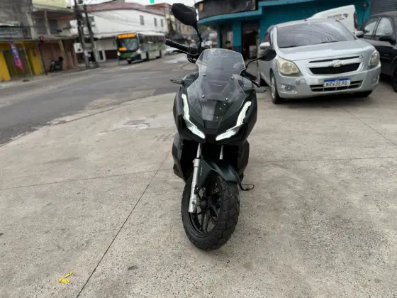 HONDA ADV 