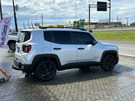 JEEP RENEGADE 1.8 16V FLEX SPORT 4P AUTOMÁTICO