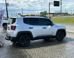 JEEP RENEGADE 1.8 16V FLEX SPORT 4P AUTOMÁTICO JEEP RENEGADE 1.8 16V FLEX SPORT 4P AUTOMÁTICO