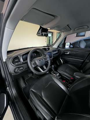 JEEP-RENEGADE-2023