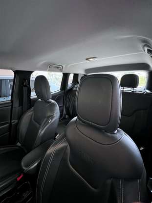 JEEP-RENEGADE-2023