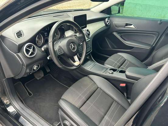 MERCEDES-BENZ-GLA 200-1.6 CGI ADVANCE 16V TURBO FLEX 4P AUTOMÁTICO MERCEDES-BENZ-GLA 200-2017