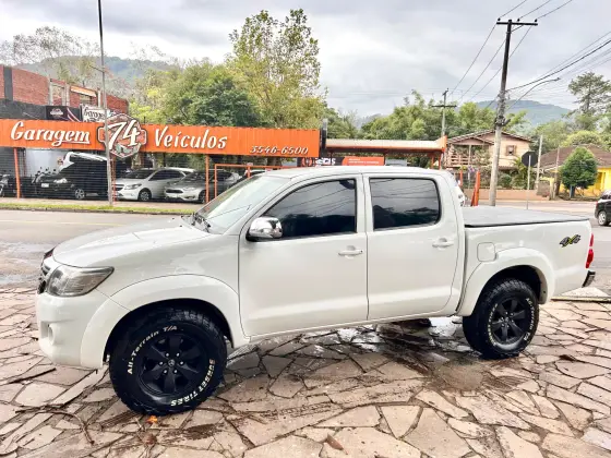 TOYOTA HILUX 2.7 SRV 4X4 CD 16V FLEX 4P AUTOMÁTICO