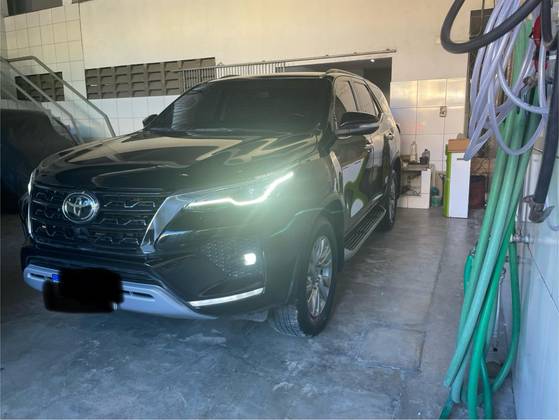 TOYOTA HILUX SW4 2.8 SRX 4X4 16V TURBO INTERCOOLER DIESEL 4P AUTOMÁTICO