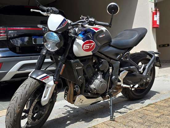 TRIUMPH-TRIDENT 660 TRIPLE TRIBUTE EDITION TRIUMPH-TRIDENT 660 TRIPLE TRIBUTE EDITION-2024