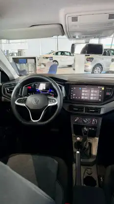 VOLKSWAGEN-POLO-2025
