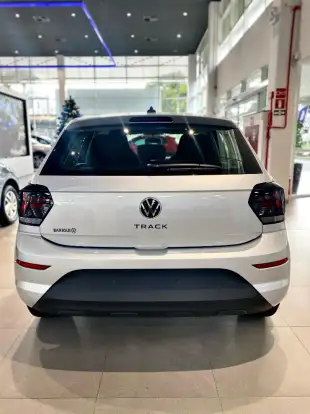 VOLKSWAGEN-POLO-2025