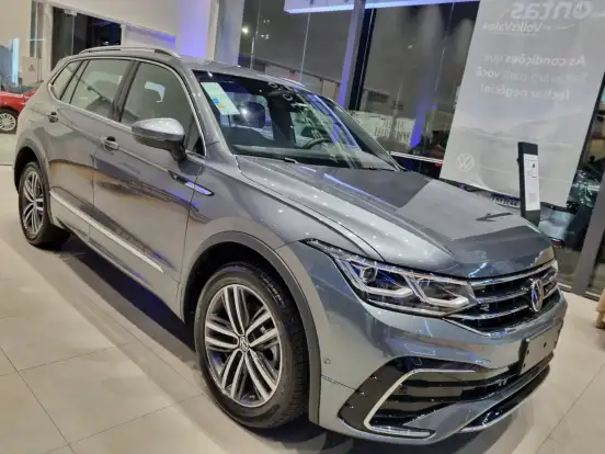 VOLKSWAGEN-TIGUAN-2.0 300 TSI GASOLINA ALLSPACE R-LINE AUTOMÁTICO VOLKSWAGEN-TIGUAN-2025