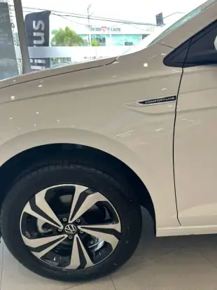 VOLKSWAGEN-VIRTUS-2025