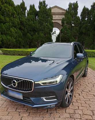 VOLVO-XC60-2018