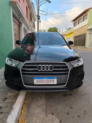 AUDI-Q3-2018